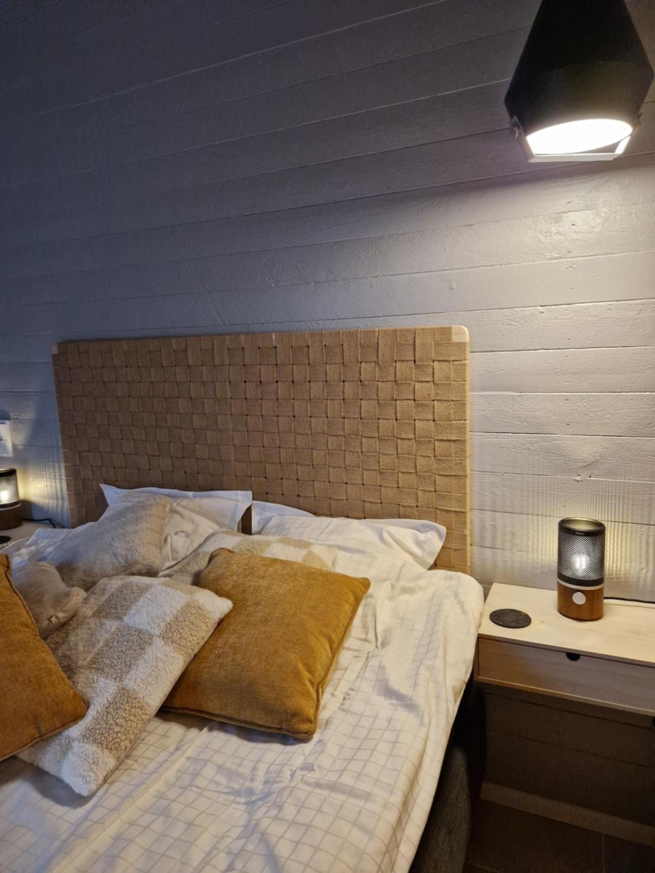 ArcticStay Timmerstugan - Authentic Log Cabin in Gällivare
