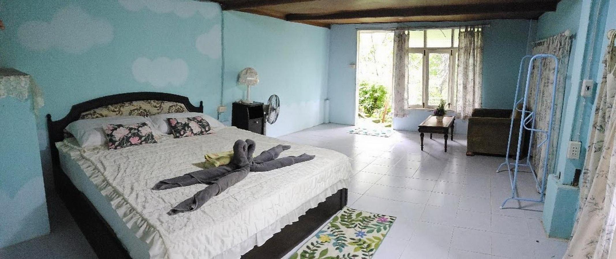 Balmy Hideout Cafe & Homestay