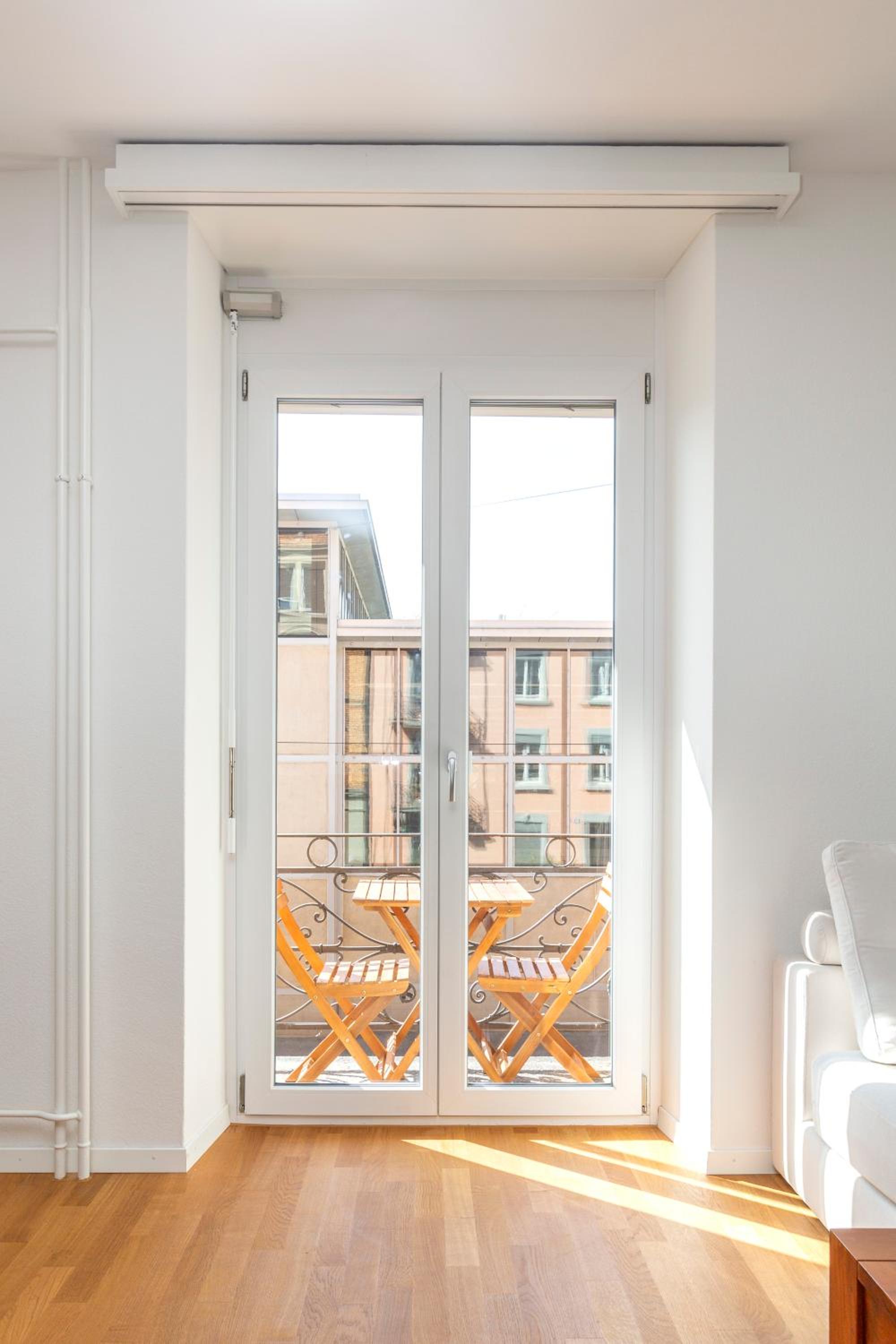 KAYA Zurich Apartment 2B - Downtown 2BR Deluxe Apt