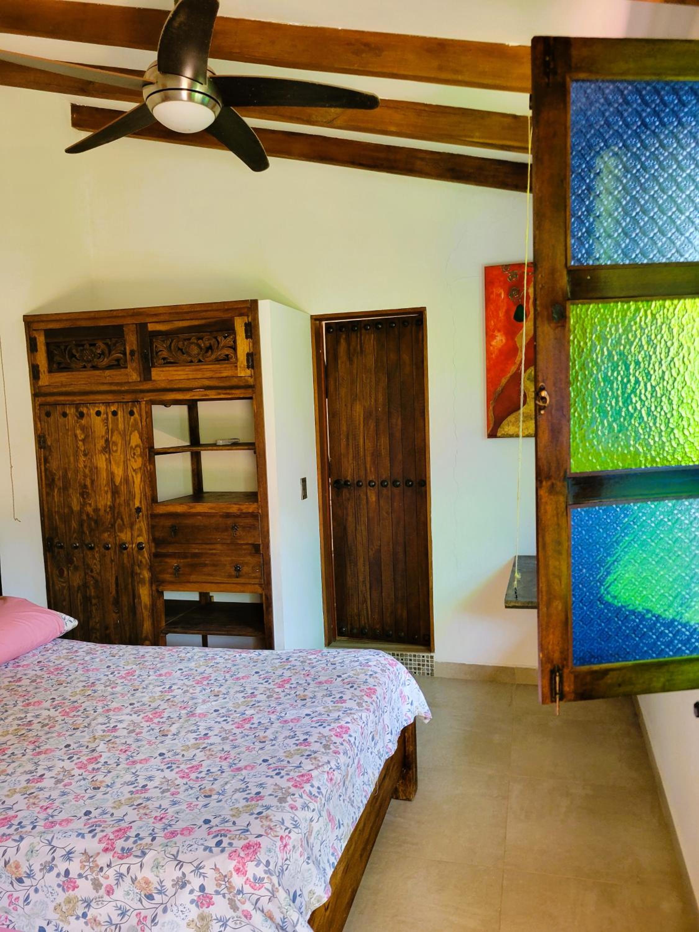 Beautiful Double Room, Private Bathroom, Garden