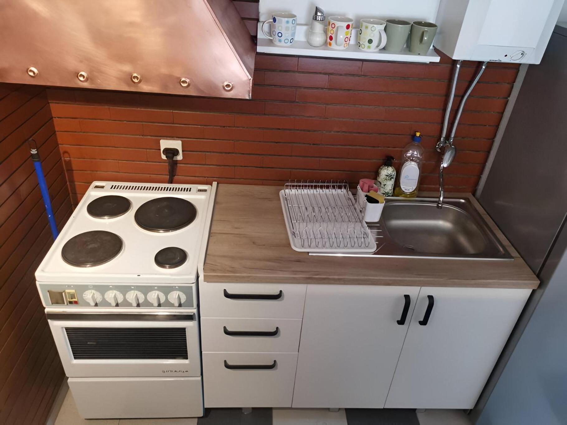 Nov apartman u mirnoj ulici u centru Beograda