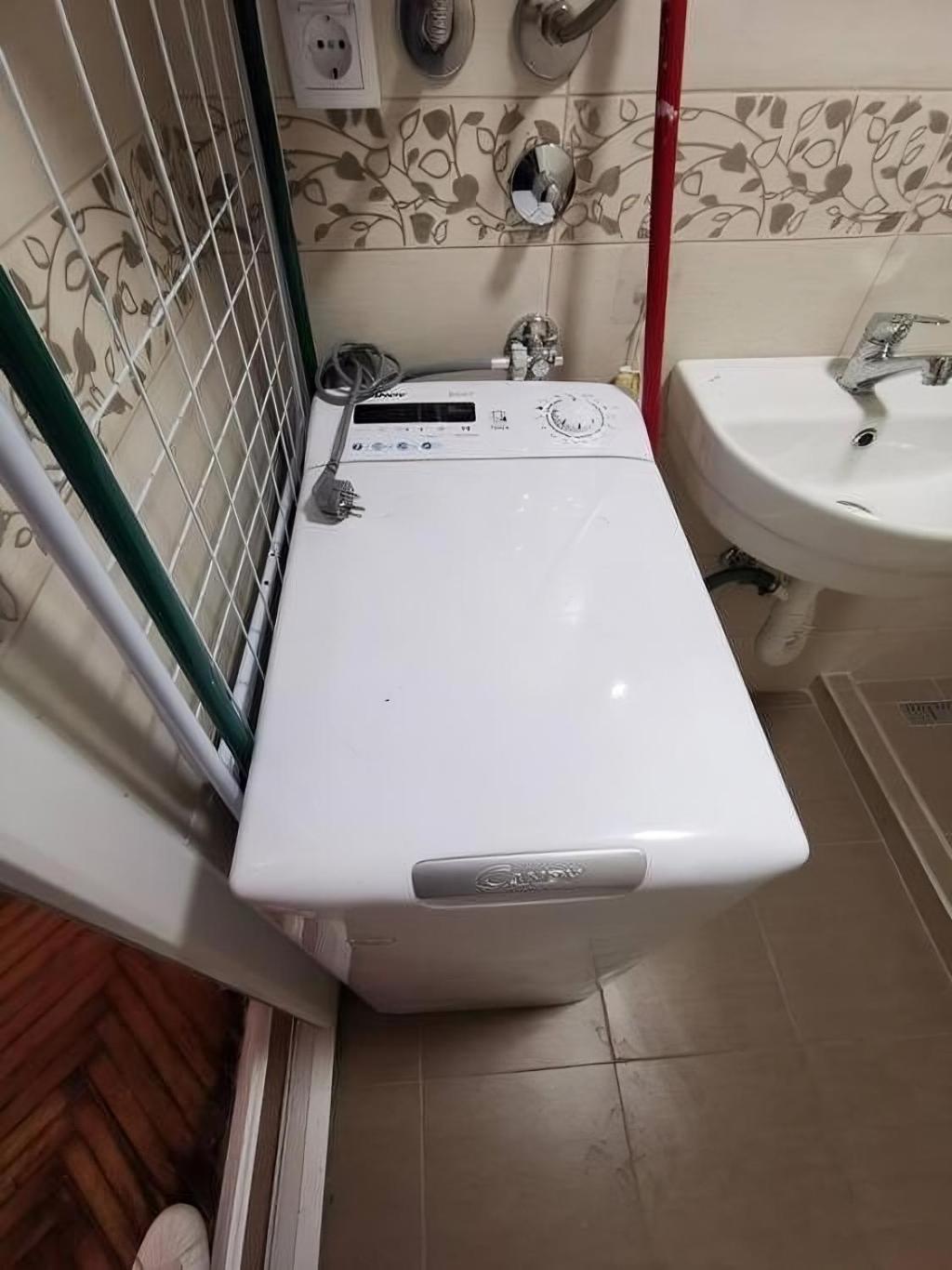 Nov apartman u mirnoj ulici u centru Beograda