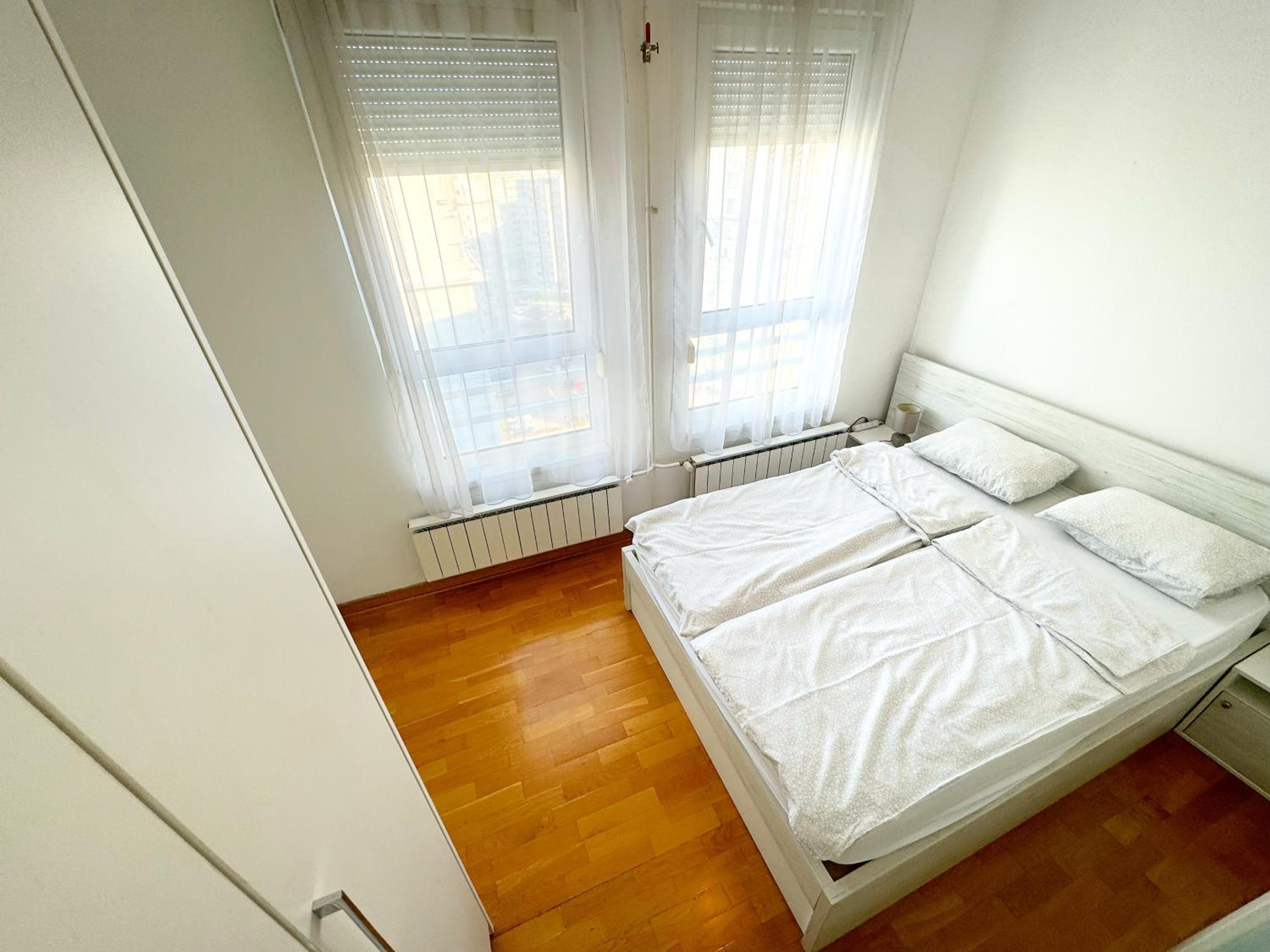 Apartment B3 view 5