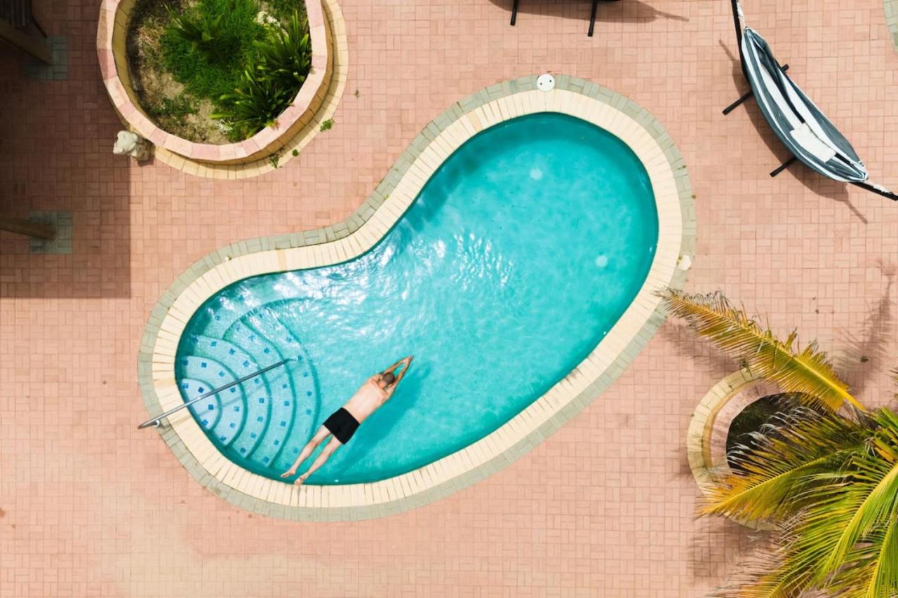 Casa Amarilla 9 mins from the beach