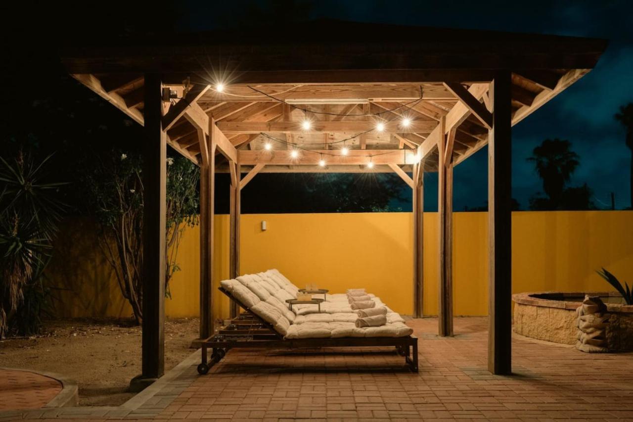 Casa Amarilla 9 mins from the beach