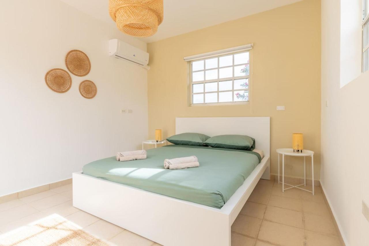Casa Amarilla 9 mins from the beach