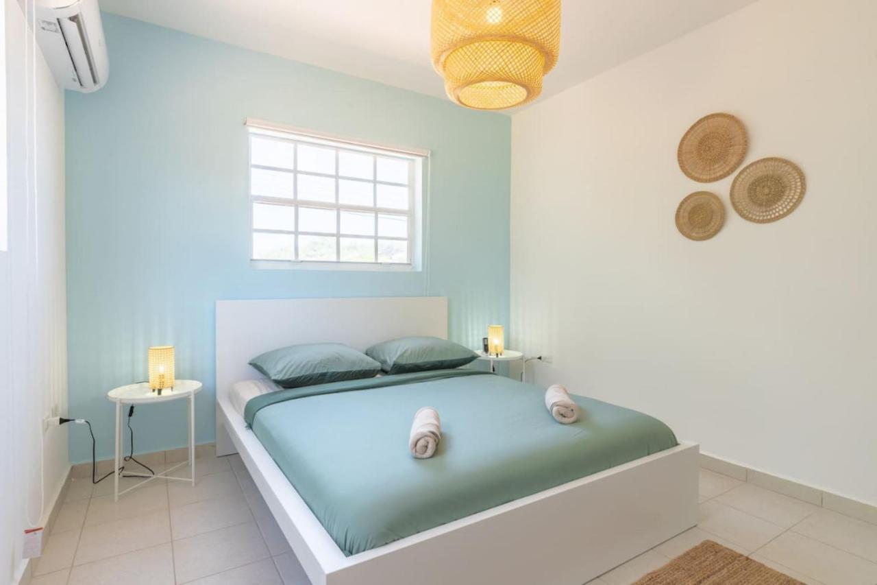Casa Amarilla 9 mins from the beach