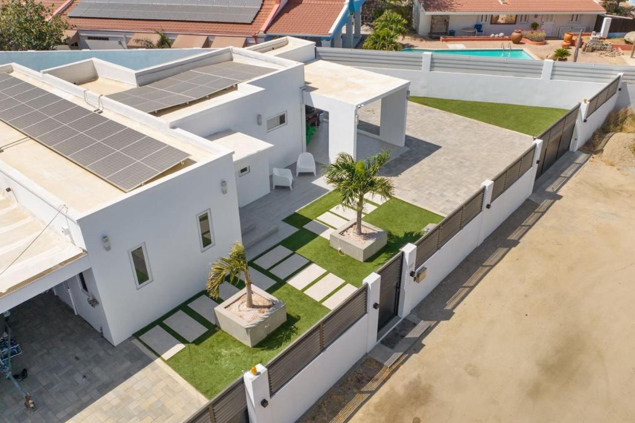 Villa Charly Large Villa with Pool in Noord