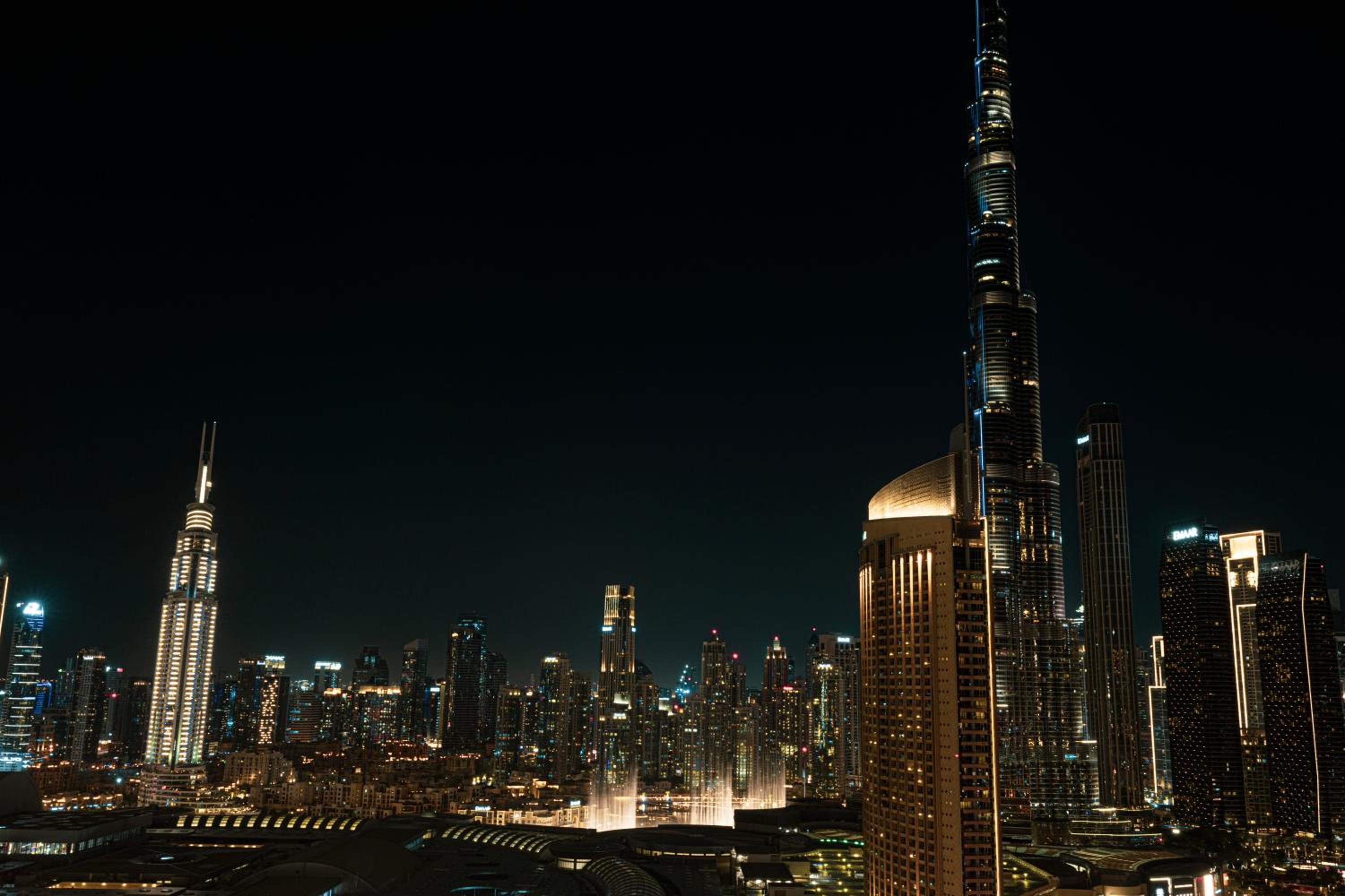 Stunning Two-Bedroom Apartment with Skyline View & walk to Dubai Mall by TerraHome