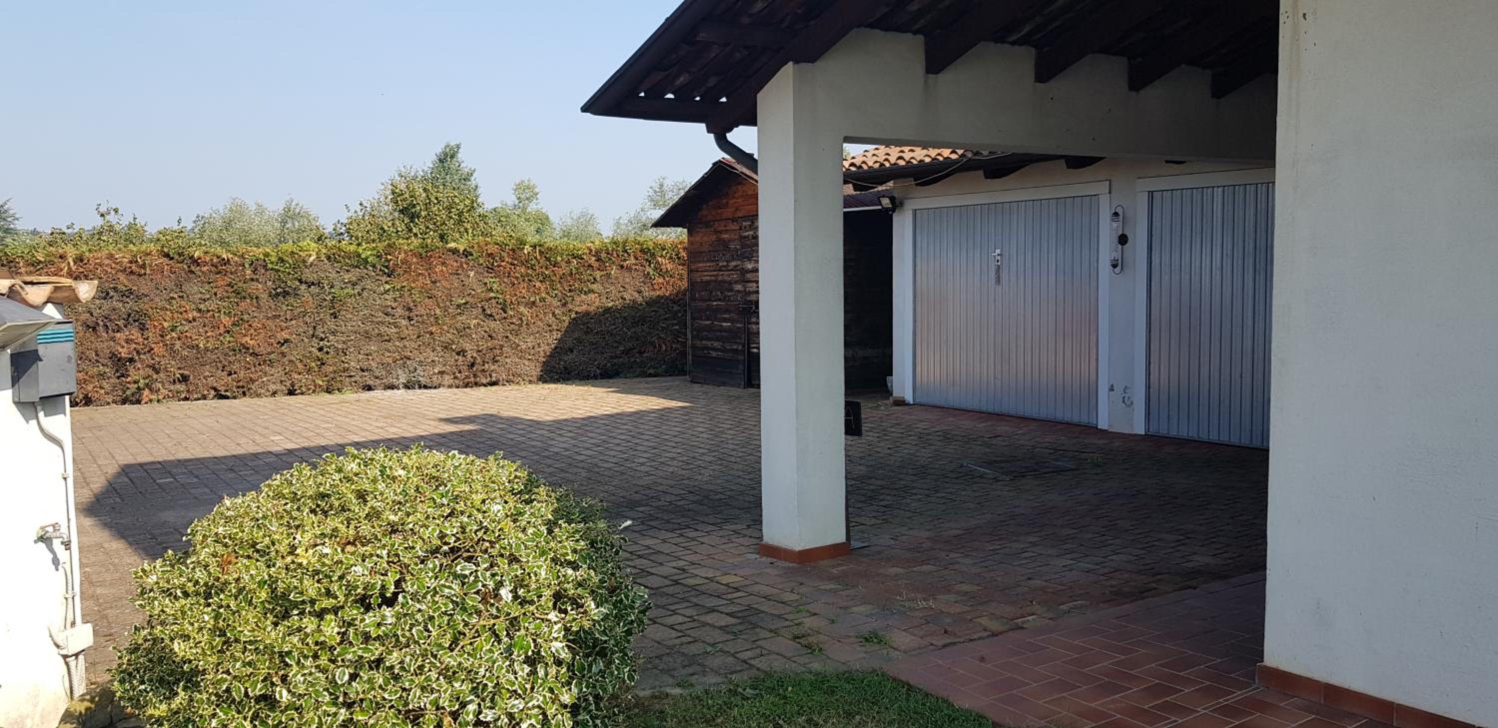 Casa Caginia 300mqgiardinopalestra e biliardo