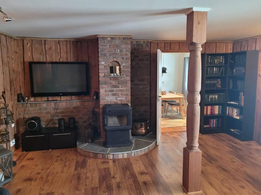 Photo 19