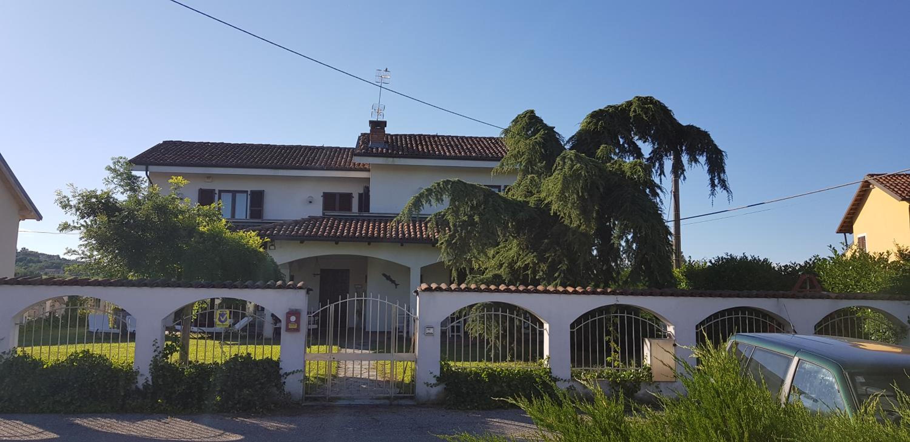 Casa Caginia 300mqgiardinopalestra e biliardo