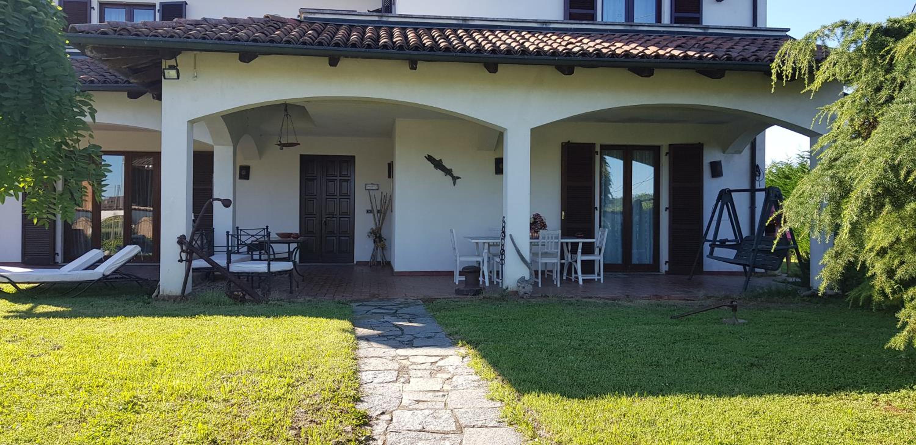 Casa Caginia 300mqgiardinopalestra e biliardo
