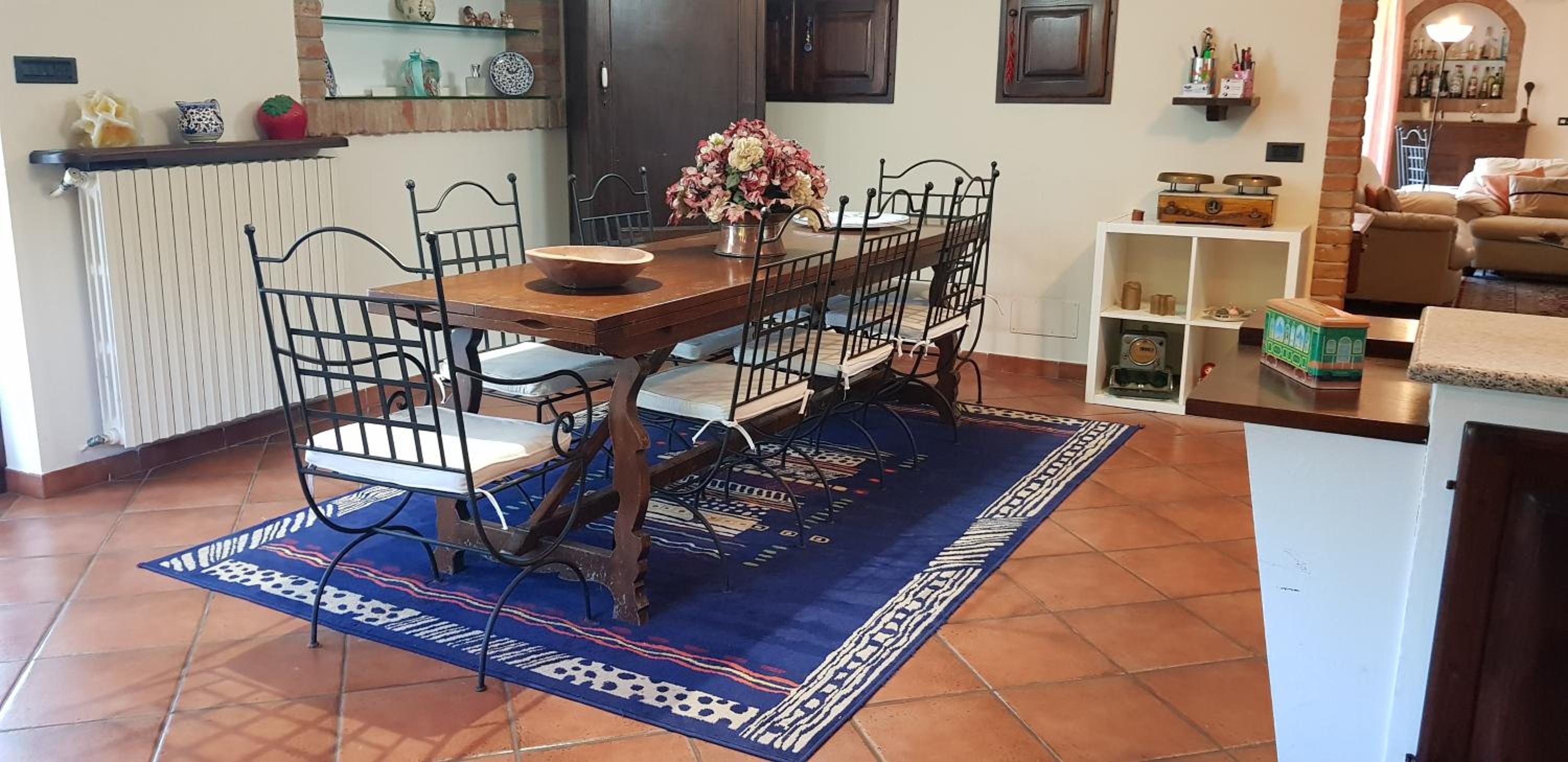 Casa Caginia 300mqgiardinopalestra e biliardo