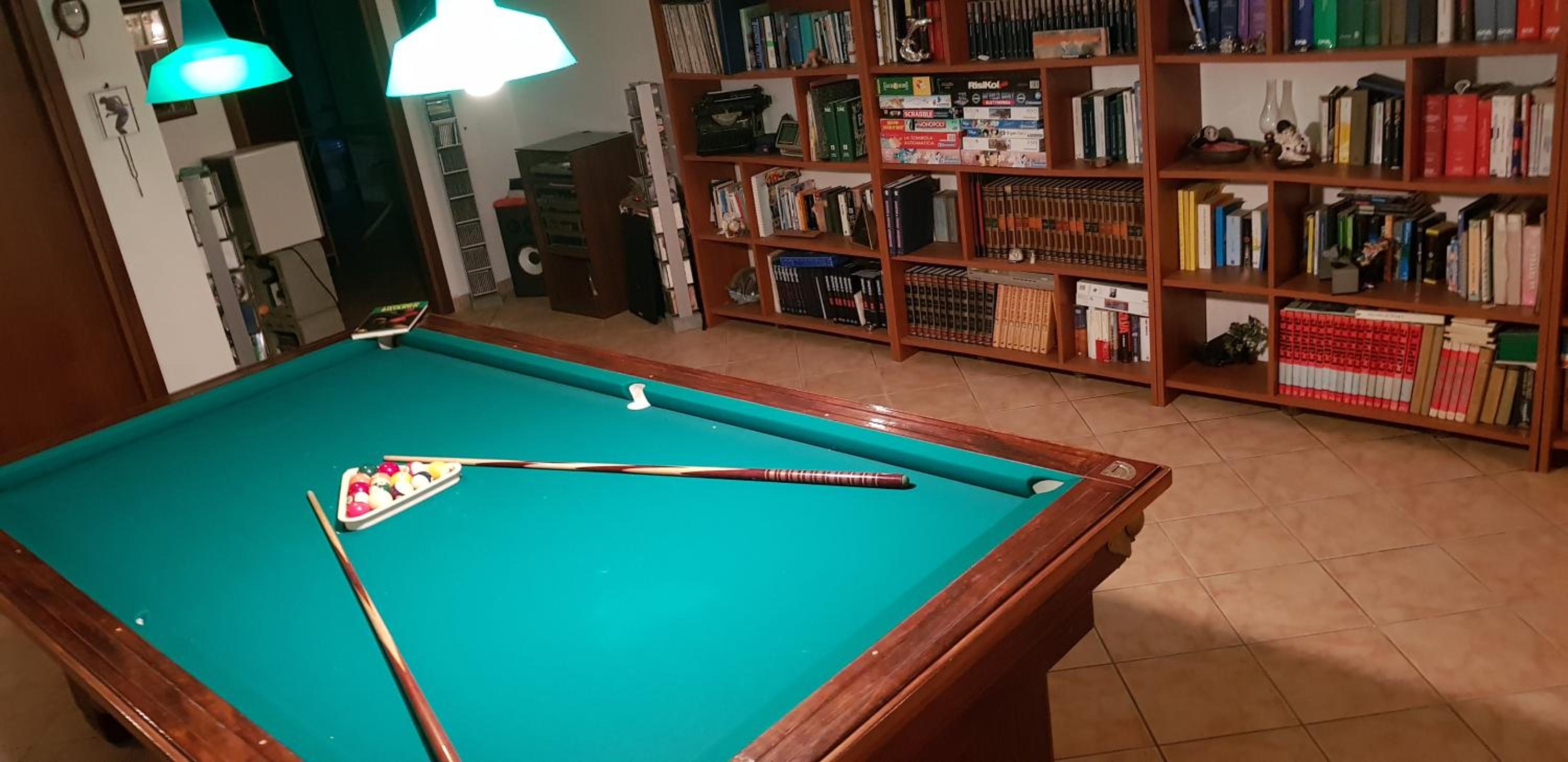 Casa Caginia 300mqgiardinopalestra e biliardo