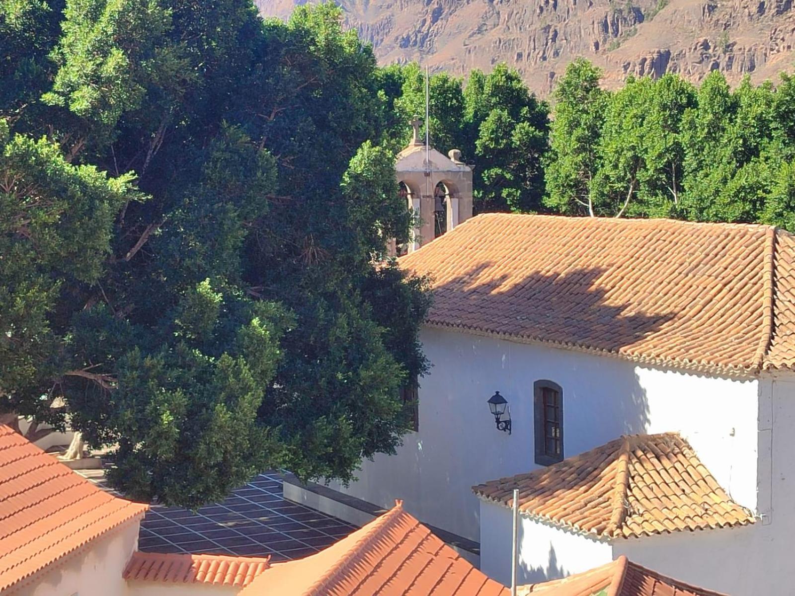 Casa Reyes Fataga view 3
