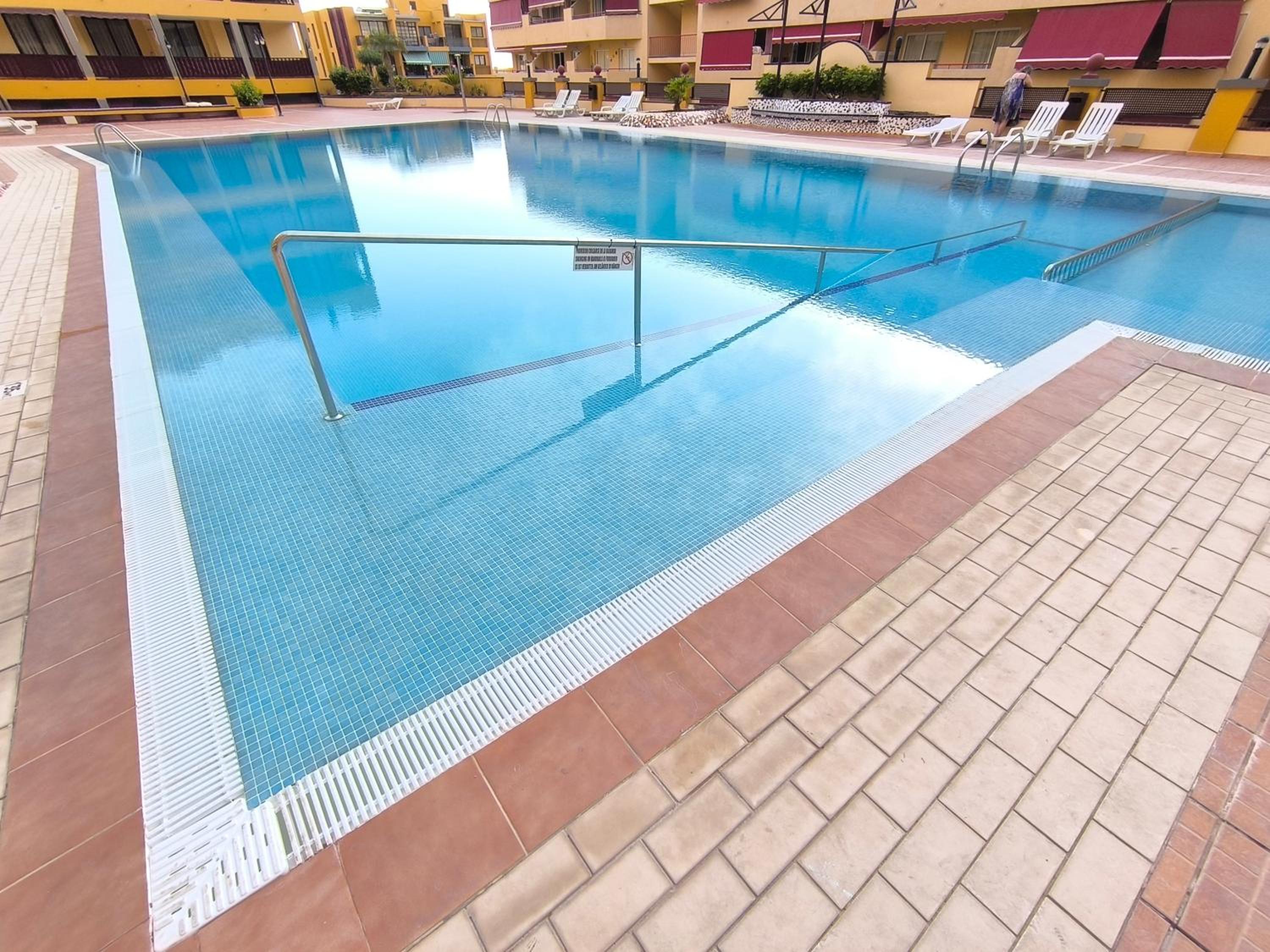 OLIVIA SUNSET BLISS - AC, fibre net, large pool, La Gomera and ocean view view 4