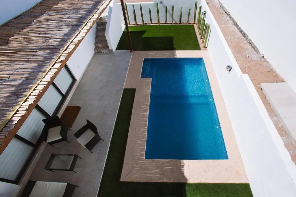 Exclusive pool house