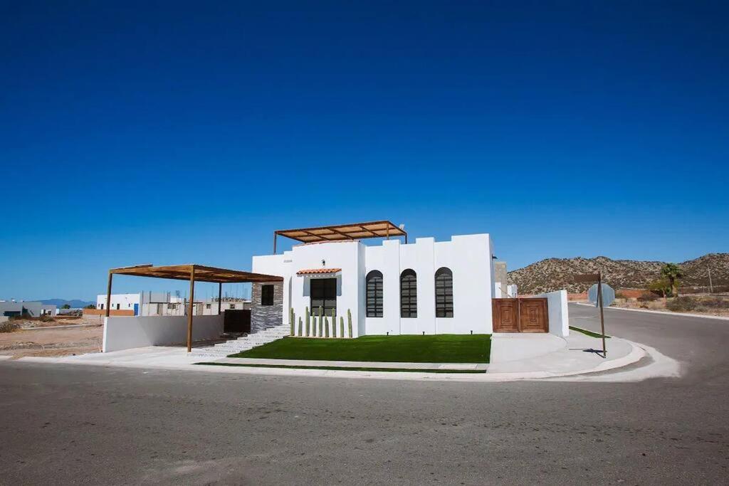 Exclusive pool house