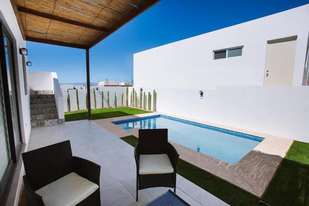 Exclusive pool house