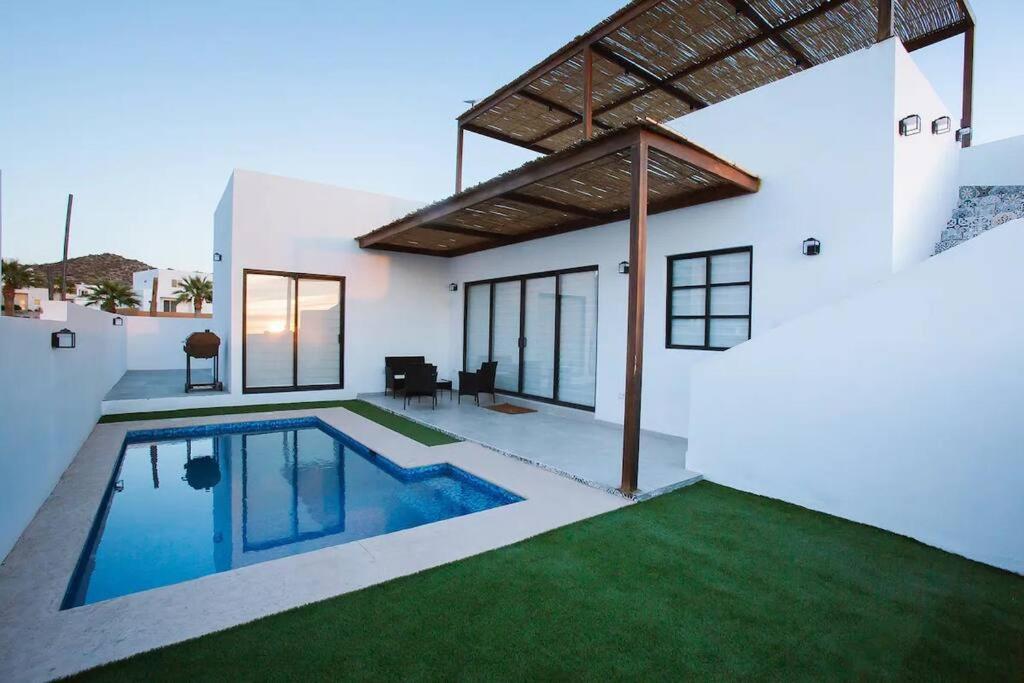 Exclusive pool house