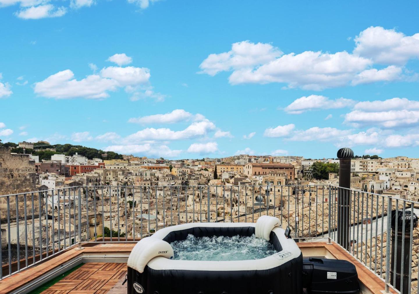 Casa Riscatto Suite en Matera — roof