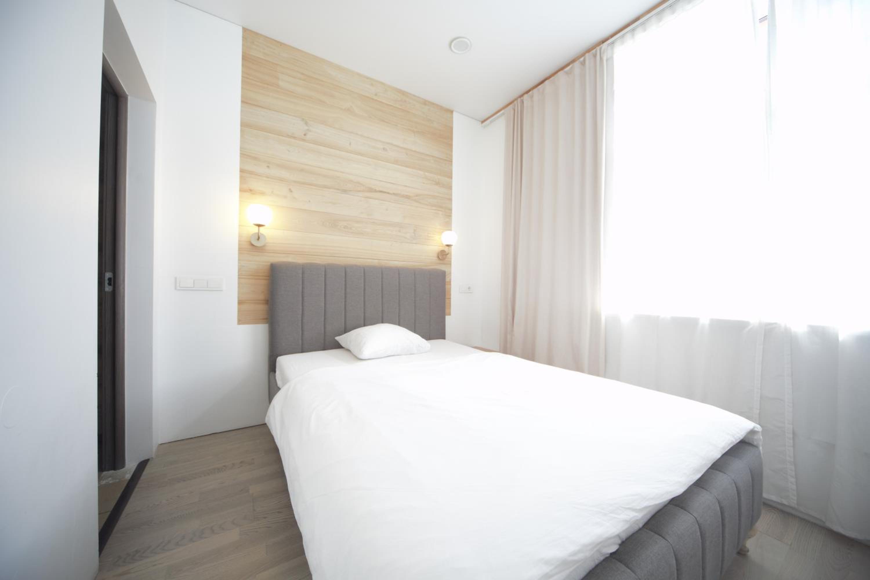 Three bedroom apt - next to St Peters Church Riga