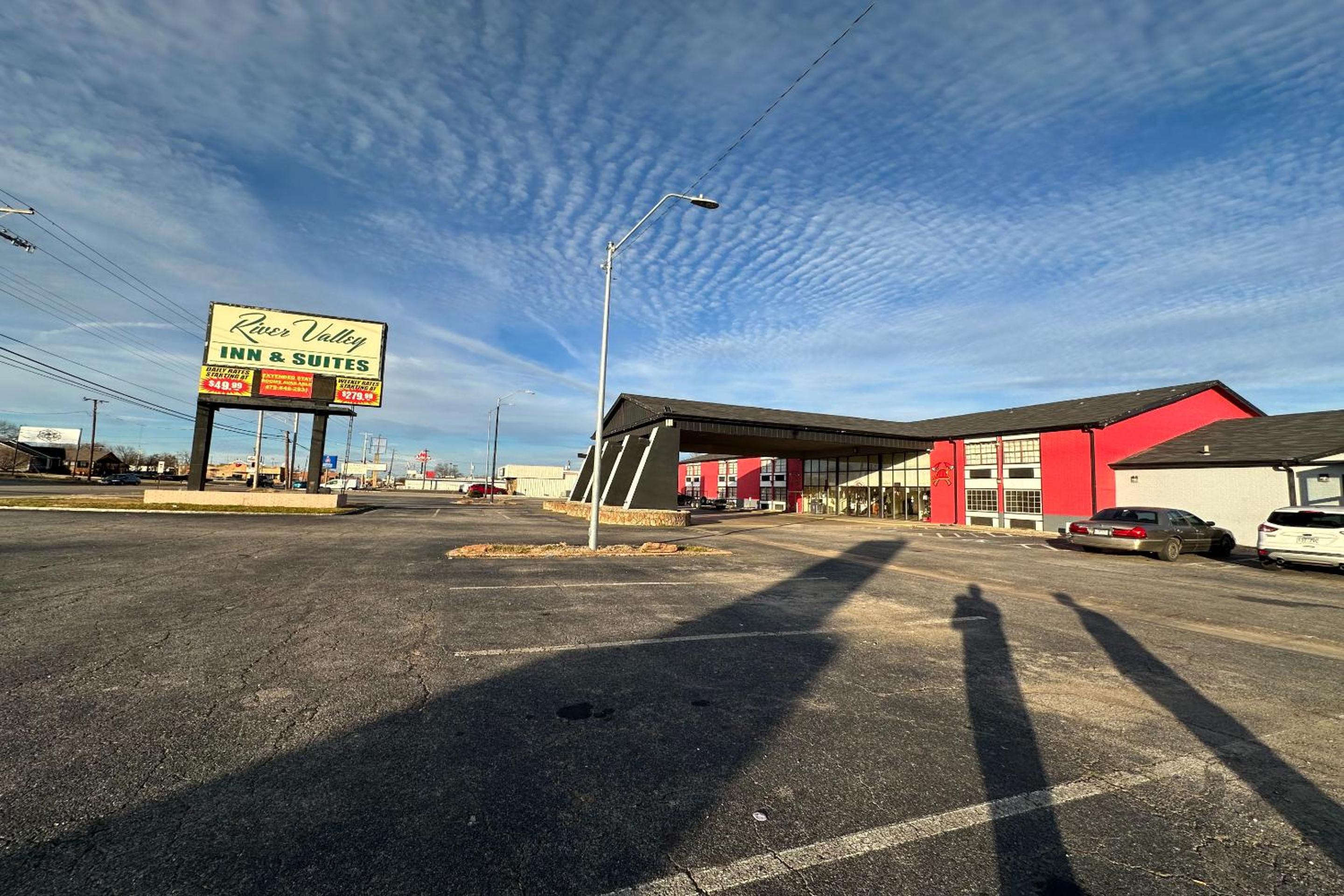 River Valley Inn and Suites