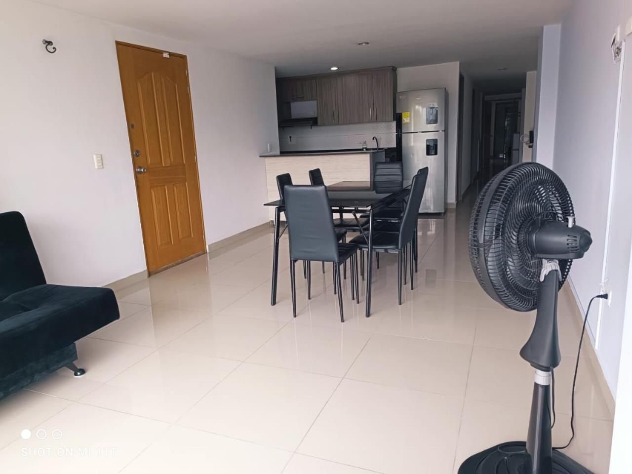 Cómodo y Amplio Apartamento en Medellín