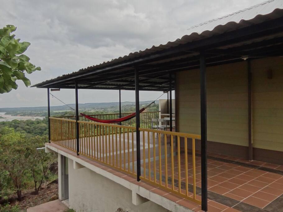 Eco-Mirador la Toronja