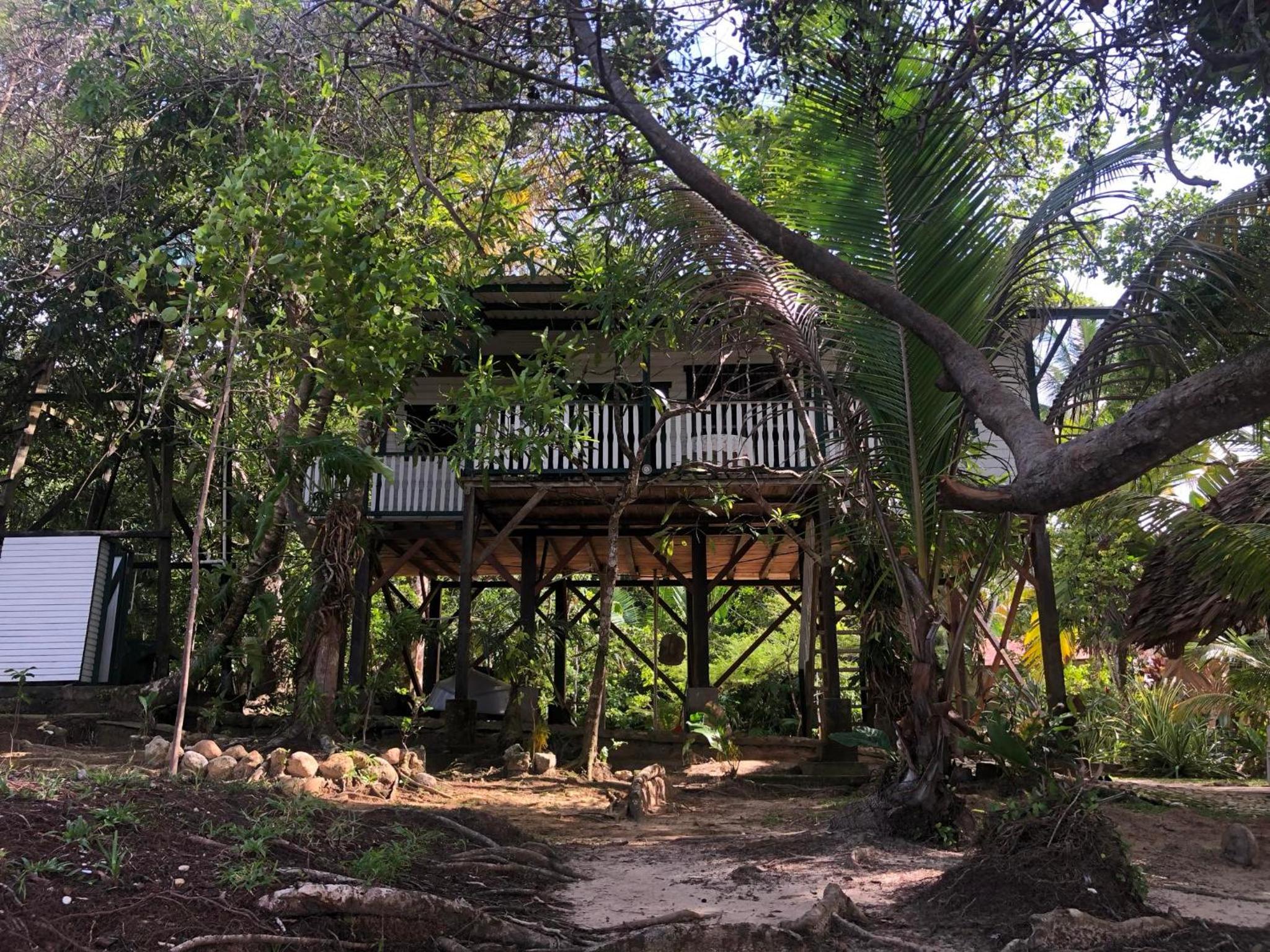 Coco Bamboo Beach Camp view 3