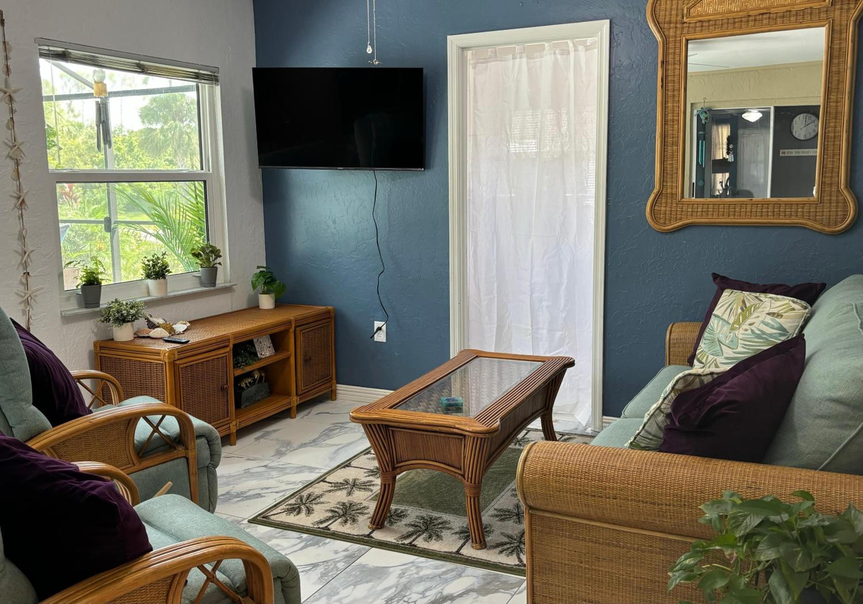 Alamander Beach House