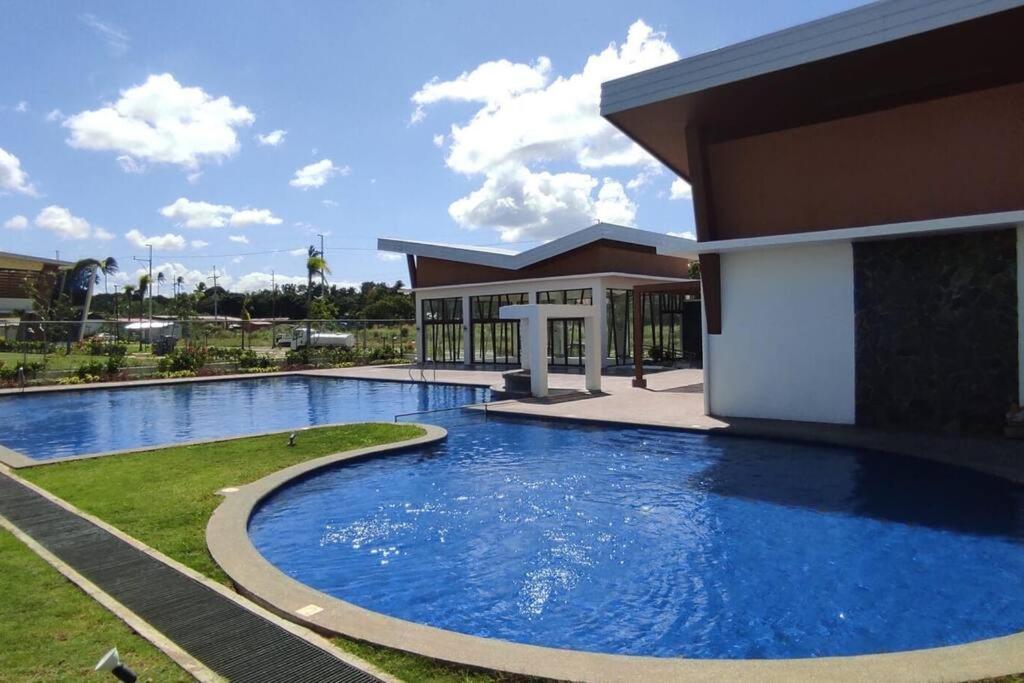 Luxa House Staycation Tagaytay