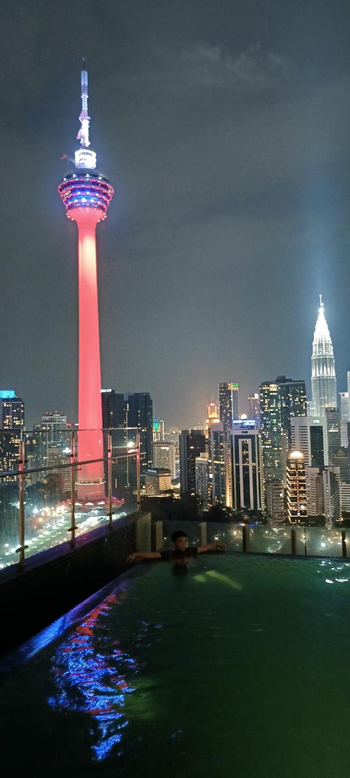 KLCC View King Bed Hidden Haven