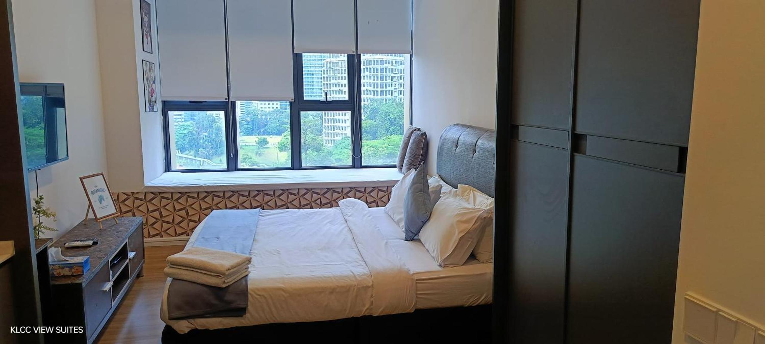KLCC View King Bed Hidden Haven