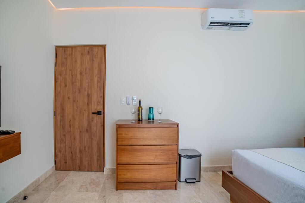 Jungle View Cozy 1BR W rooftop pool view 2