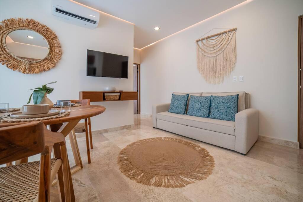 Jungle View Cozy 1BR W rooftop pool view 5