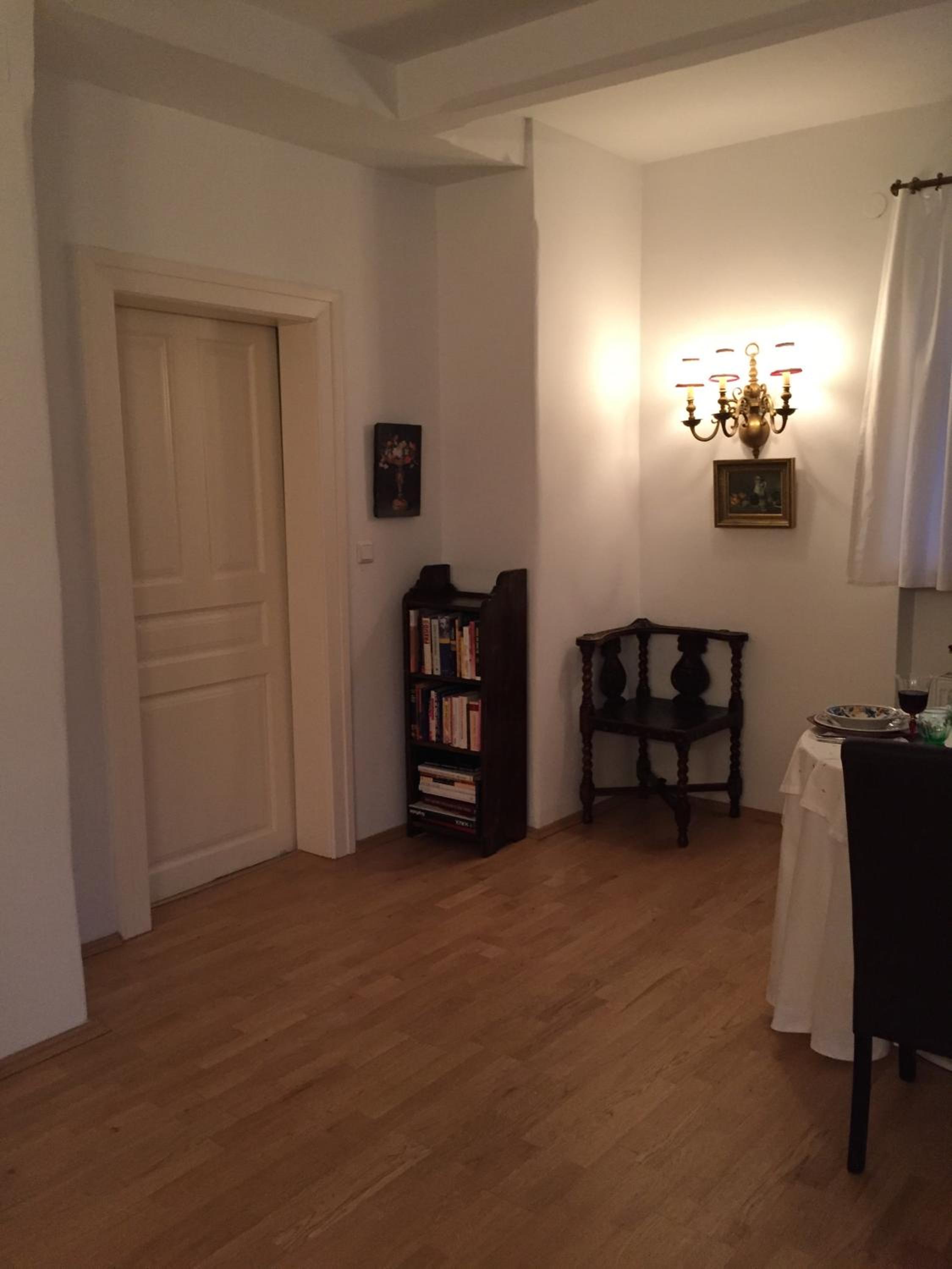 Exquisites Gartenapartment in eleganter Jugendstilvilla
