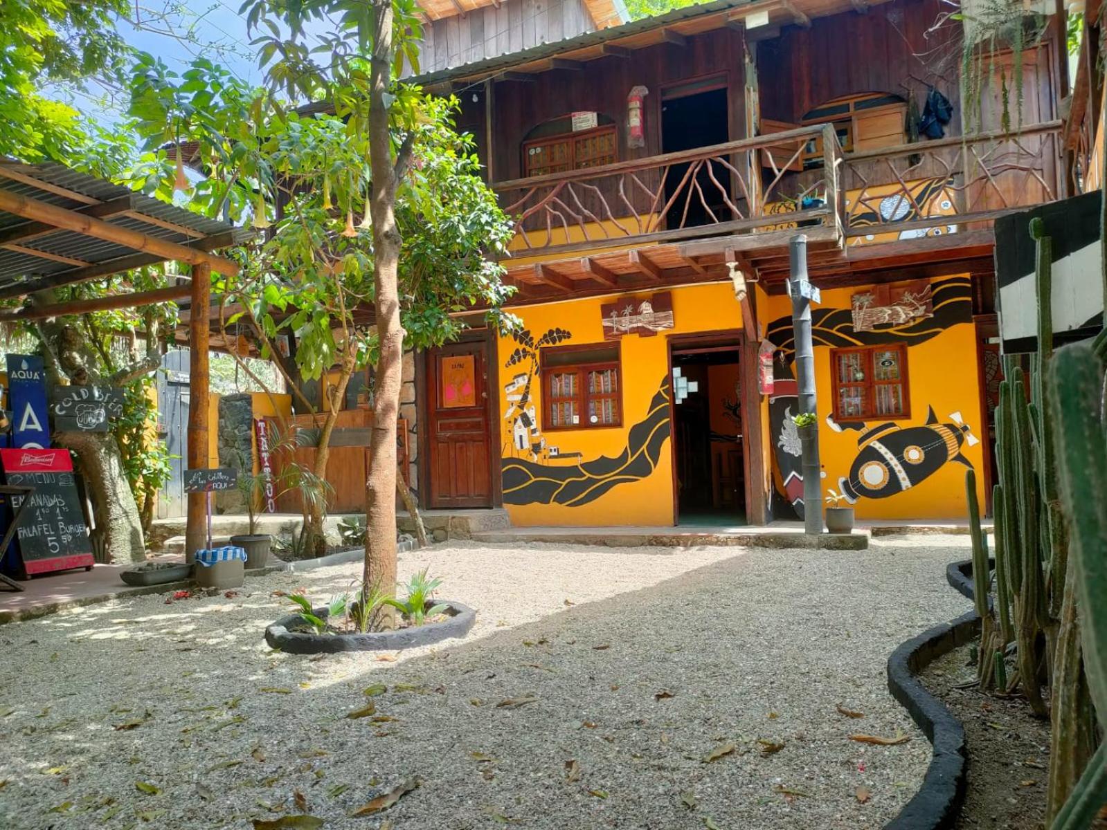 Al Carajo House Backpackers Host