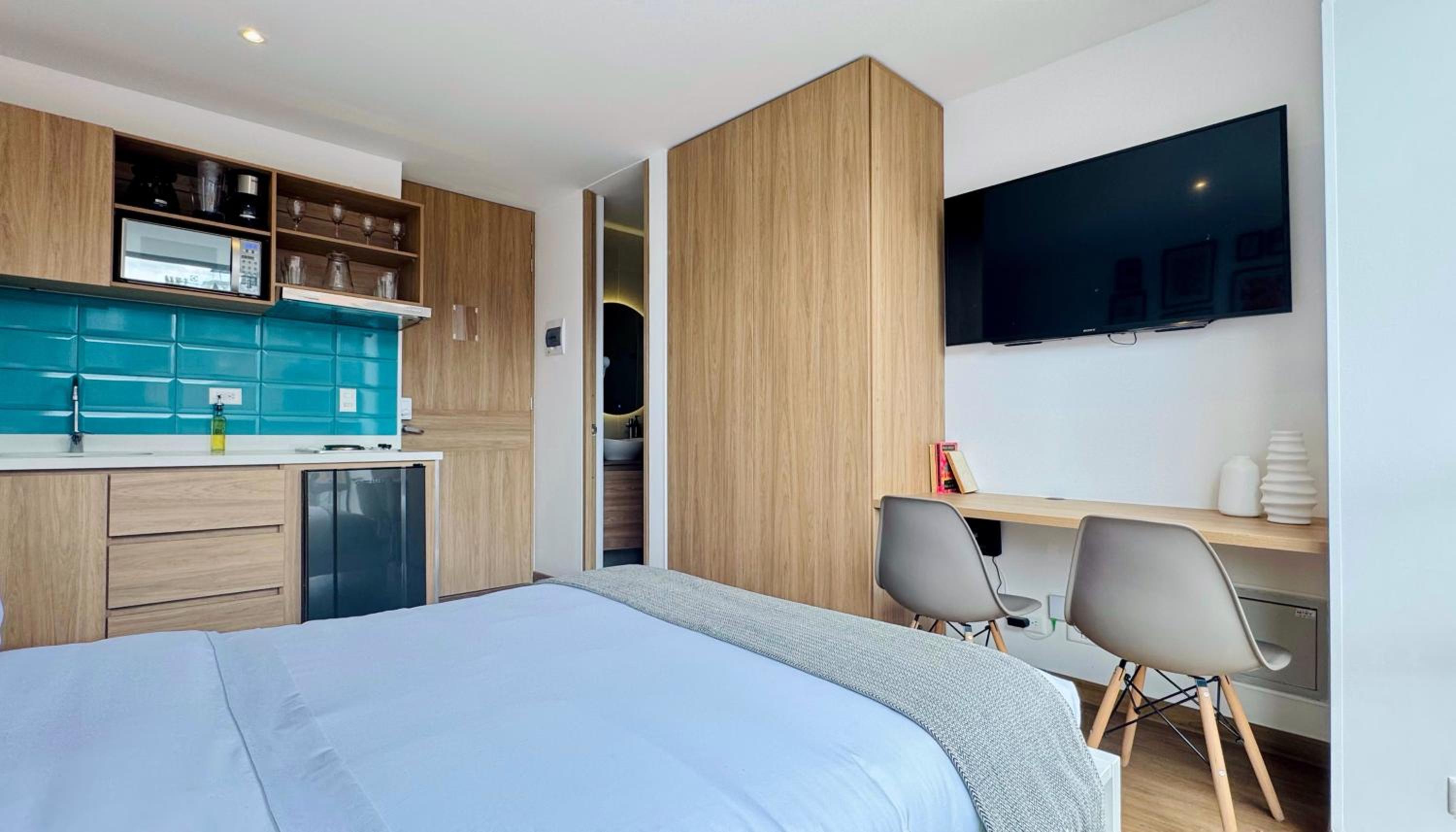 Nuevetres by Wynwood House