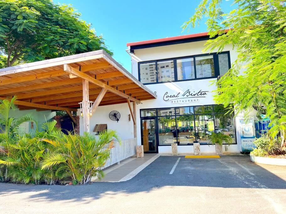 CoralCliffs Ocean View Residence