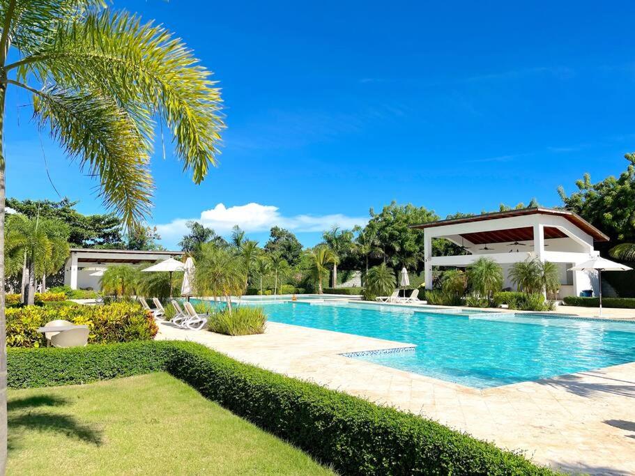 CoralCliffs Ocean View Residence