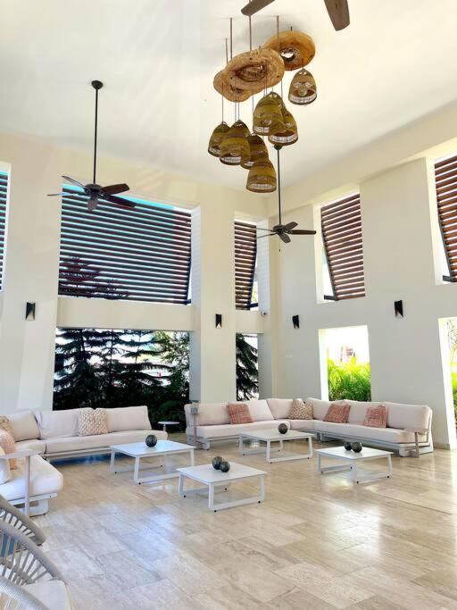 CoralCliffs Ocean View Residence