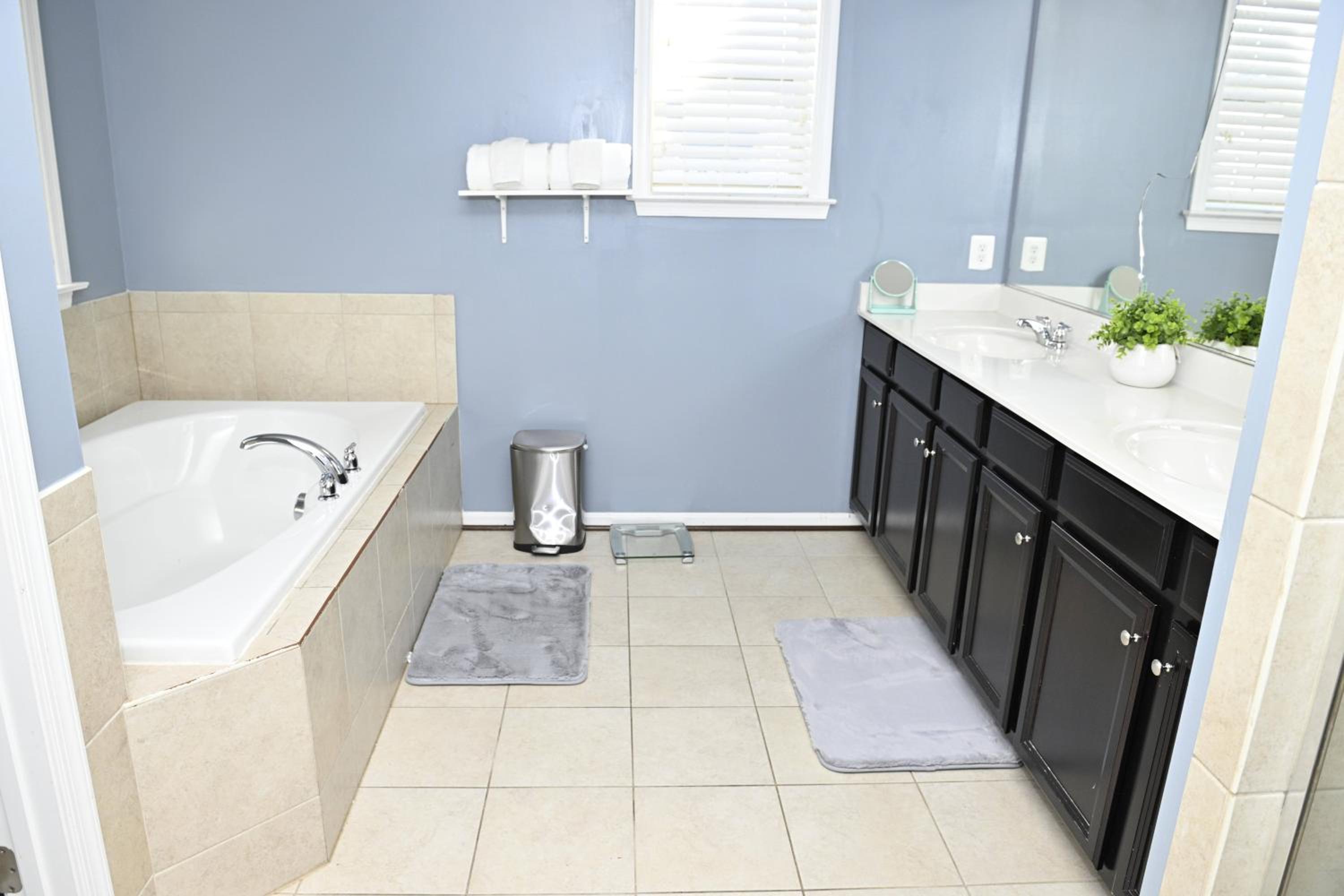 Luxury Living at Woodmore - Property Image 20