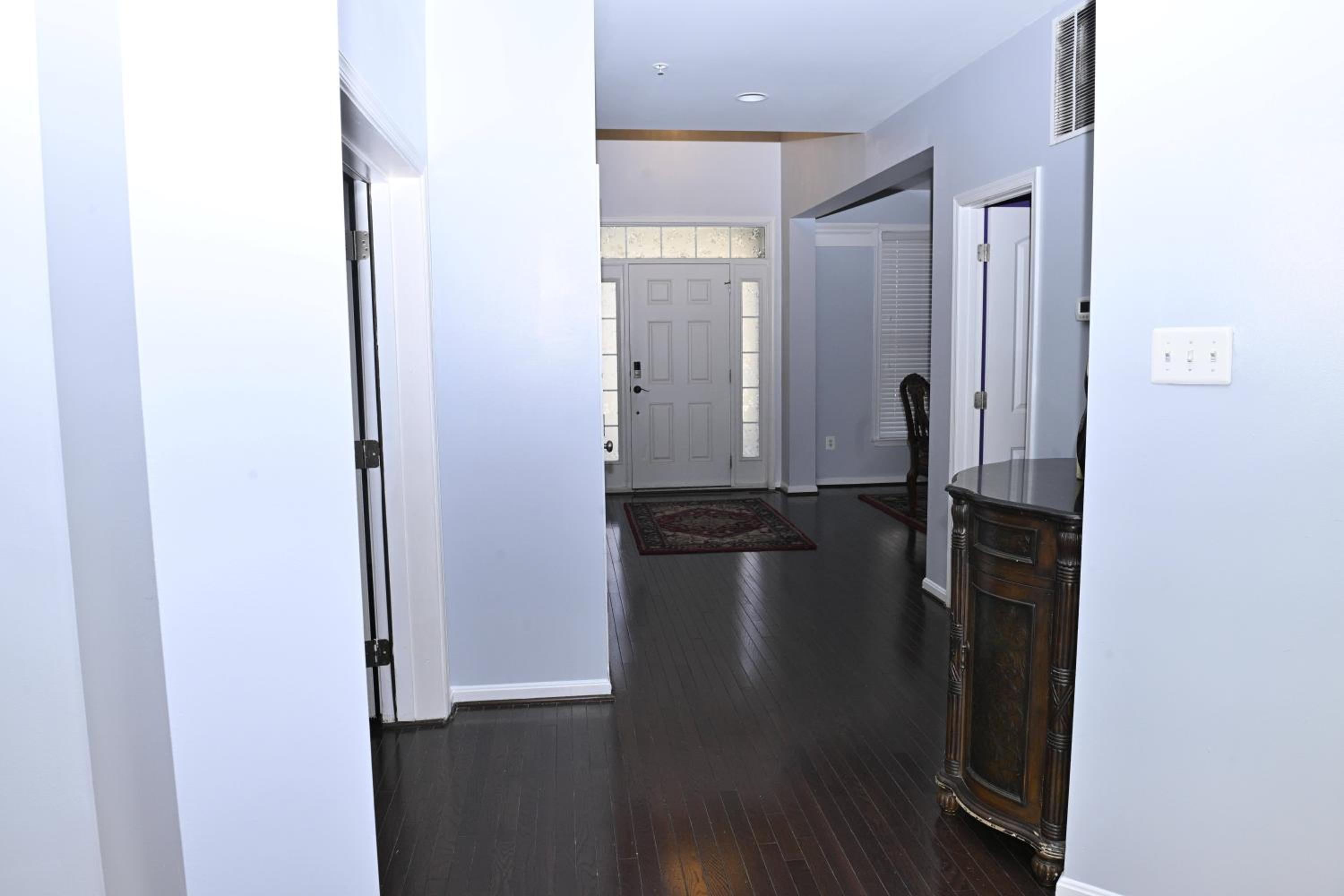 Luxury Living at Woodmore - Property Image 35