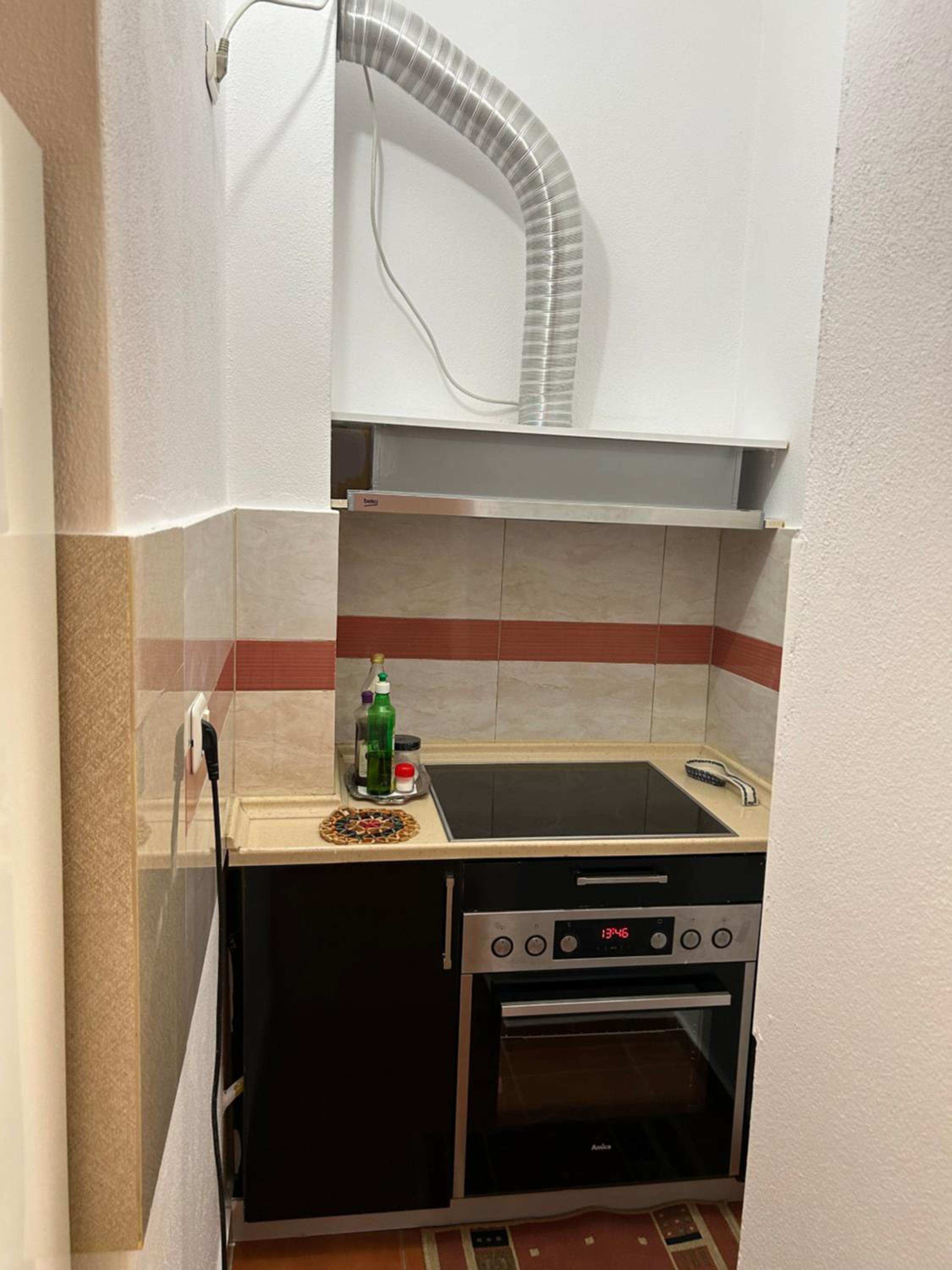 J & Nilson's Apartment In Shkodra Center