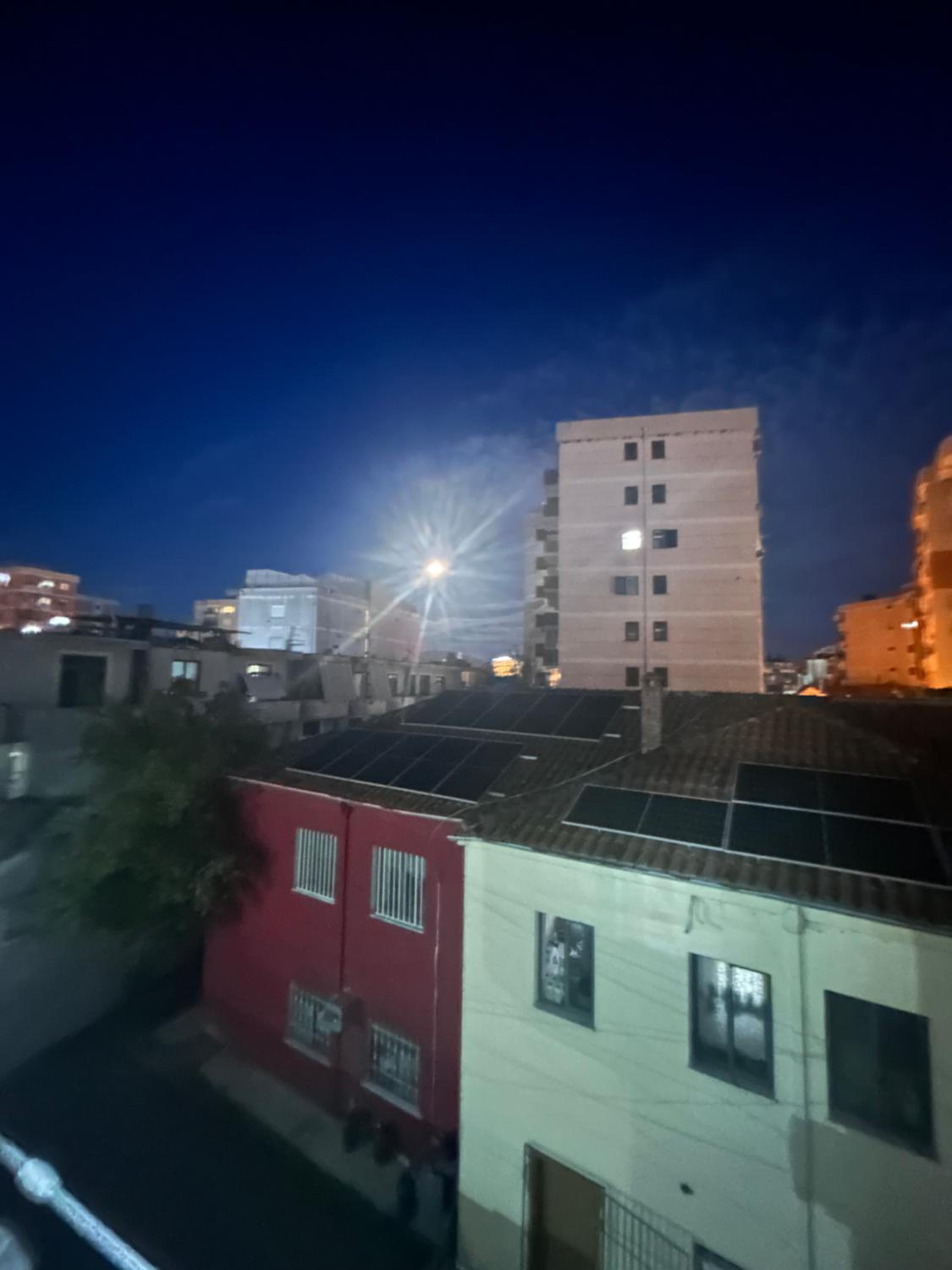 J & Nilson's Apartment In Shkodra Center
