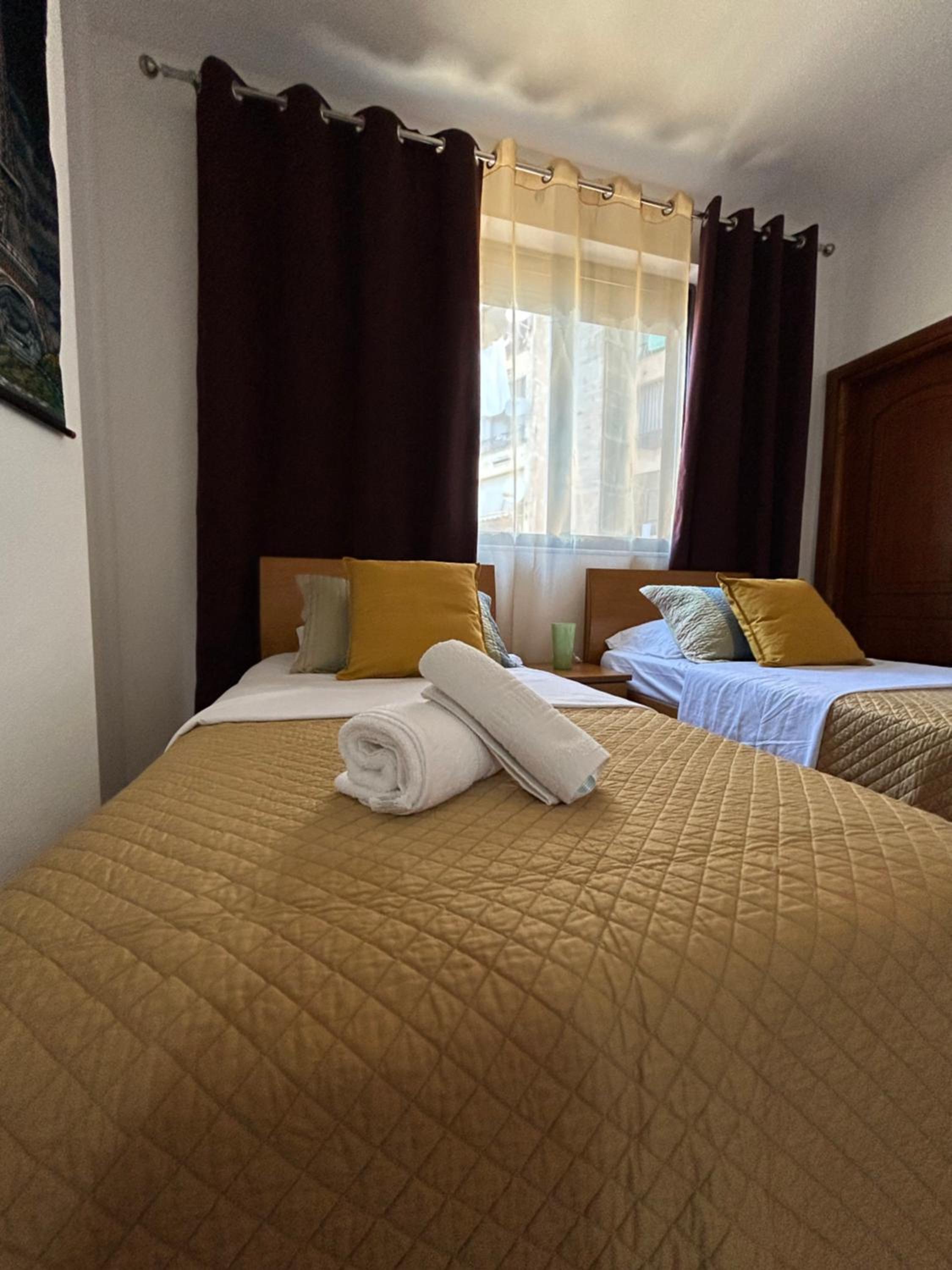 J & Nilson's Apartment In Shkodra Center