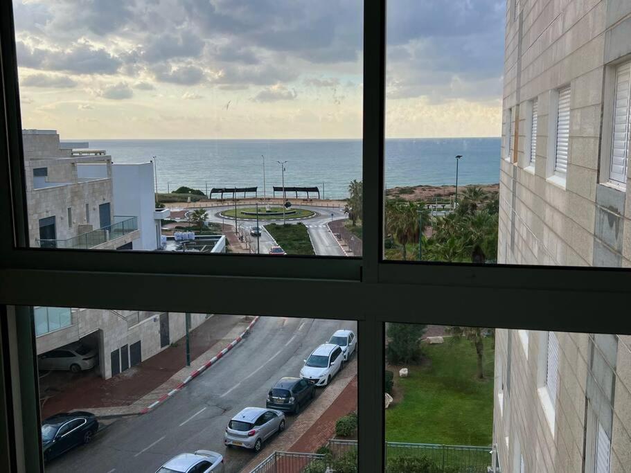Prince Palace Netanya Lagoon Beach 3BR