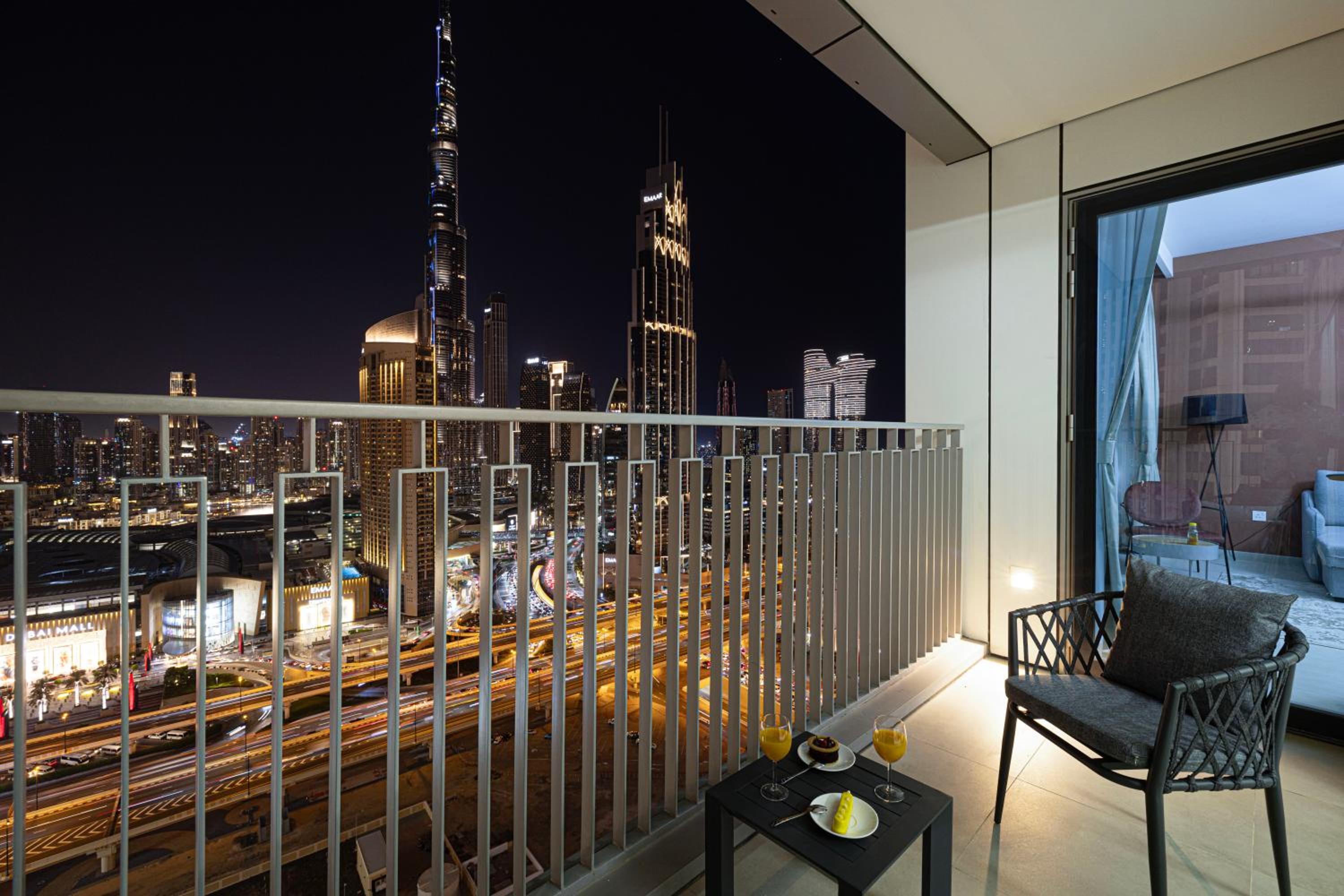 Stunning Two-Bedroom Apartment with Skyline View & walk to Dubai Mall by TerraHome